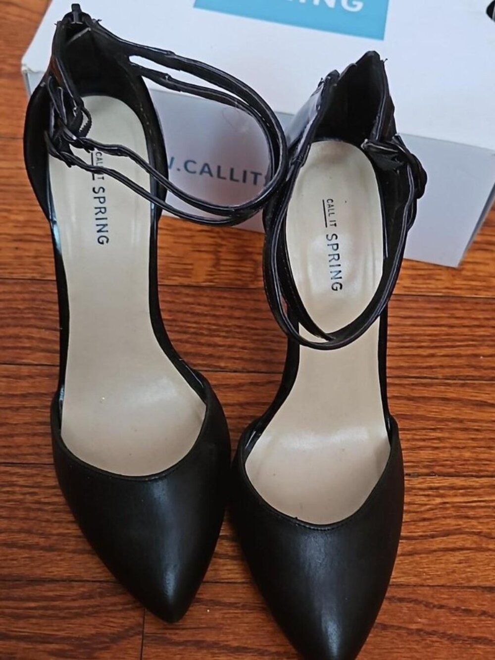 Call it Spring Women's Black Courts